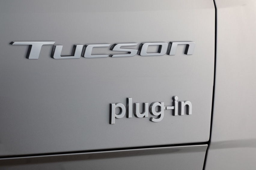 百公里4.7L 全新现代途胜即将加入战场！评价：不太敏捷？