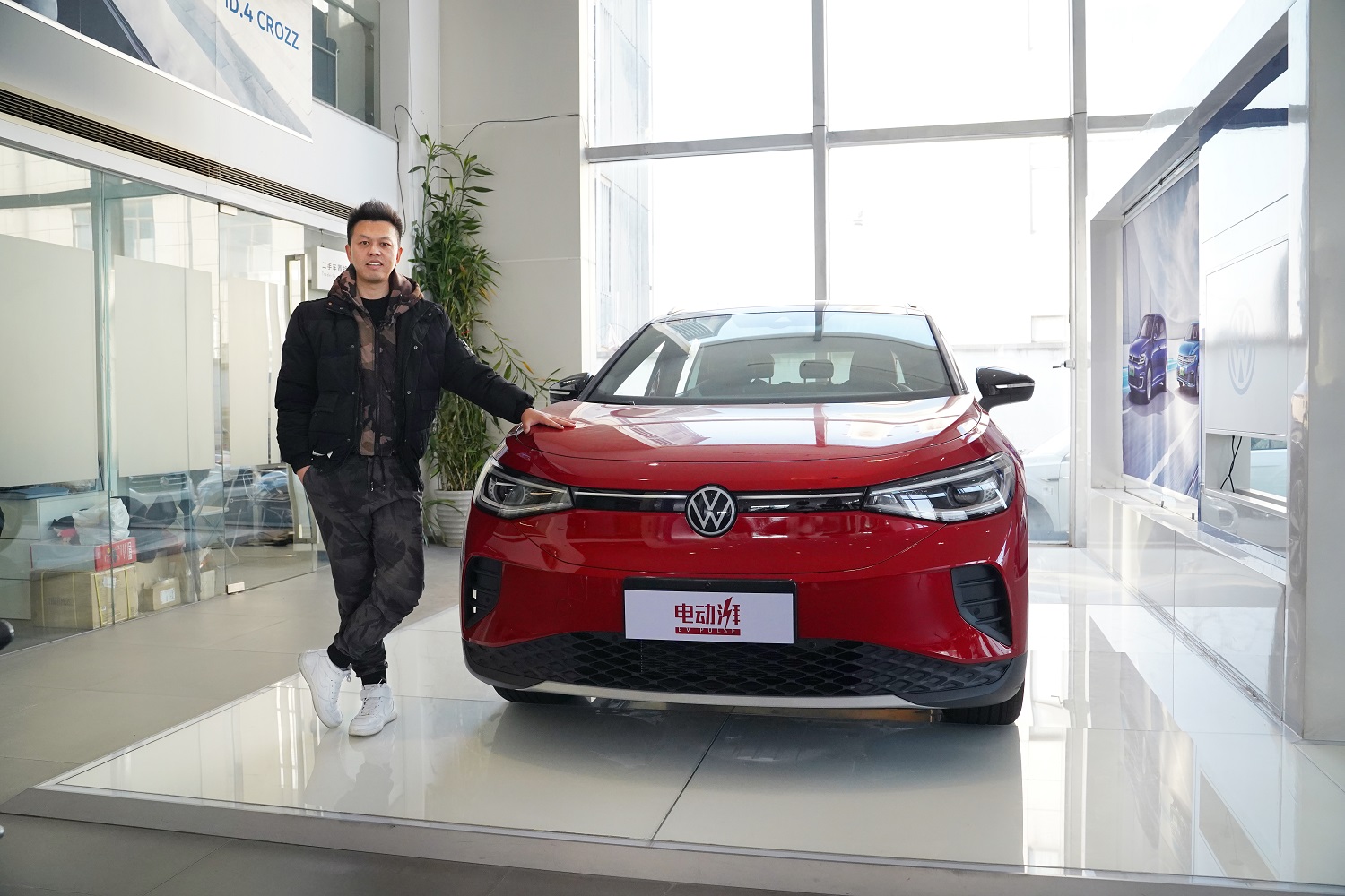 һ-׿늄SUVꌍĴID.4 CROZZ