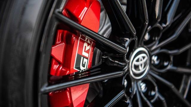 三缸车就垃圾?这台1.6T三缸、240马力的