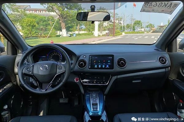 最新车讯：丰田又整三缸车？北京现代两款实惠之选昨晚上市