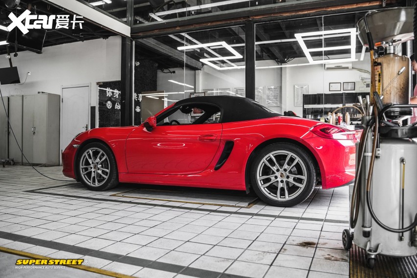 保时捷Boxster981更换美孚1号0W-40全合成机油