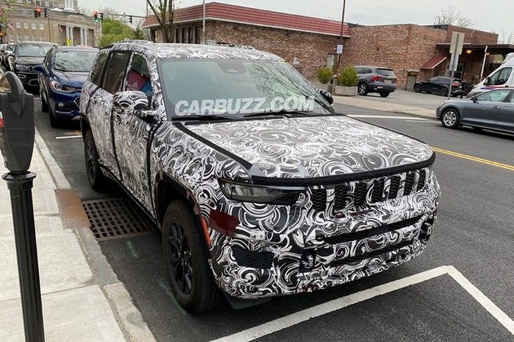全新Jeep大切诺基最新谍照曝光 有望在年内发布