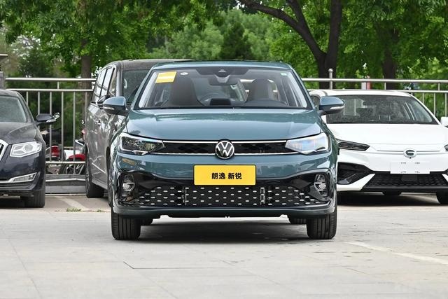 大众朗逸新锐出众版上市，降价2-2.2万元，售价7.999万元起
