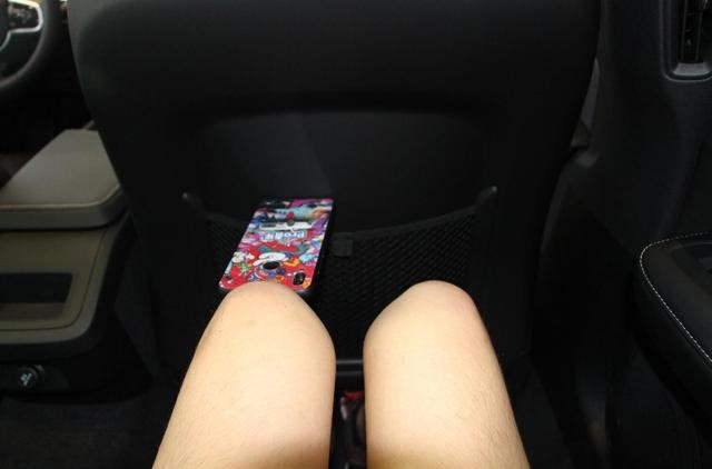 实拍全新沃尔沃V60：都说好看却没有人买，因为槽点实在太多