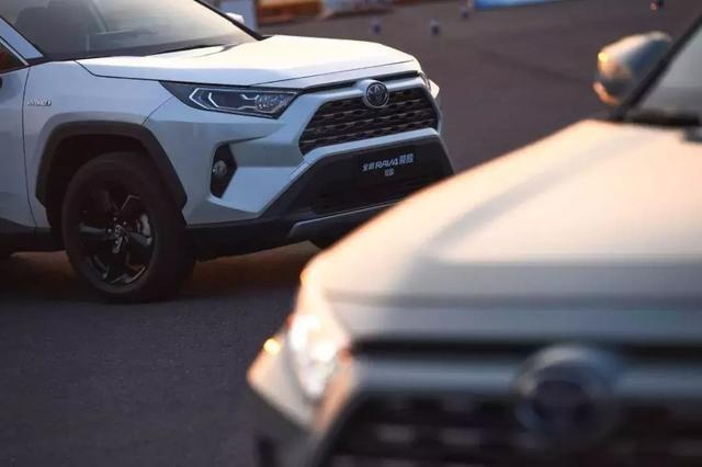 一汽丰田全新RAV4荣放：重返热血年少