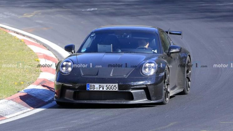 1.2T+6DC，预售11万起，这台帅气SUV会是翻身之作吗