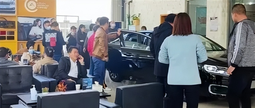 疑似 各大城市取消汽车限购 或将其废除