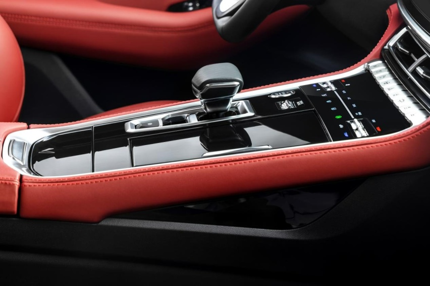 拒绝平庸、活出姿态，抢先试驾2023款长安CS85COUPE