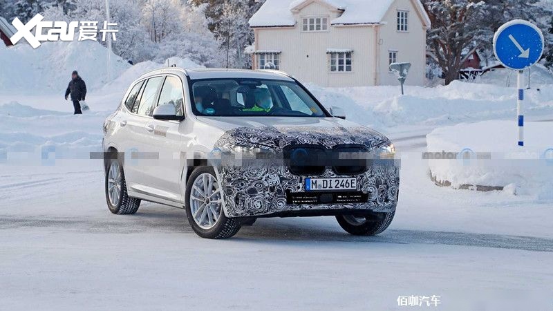 bmw-ix3-facelift-spy-photo (3).jpg