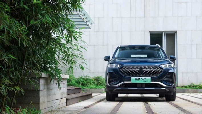 魏牌高端新能源市场布局再加码，拿铁DHT-PHEV 补贴后22.9万元