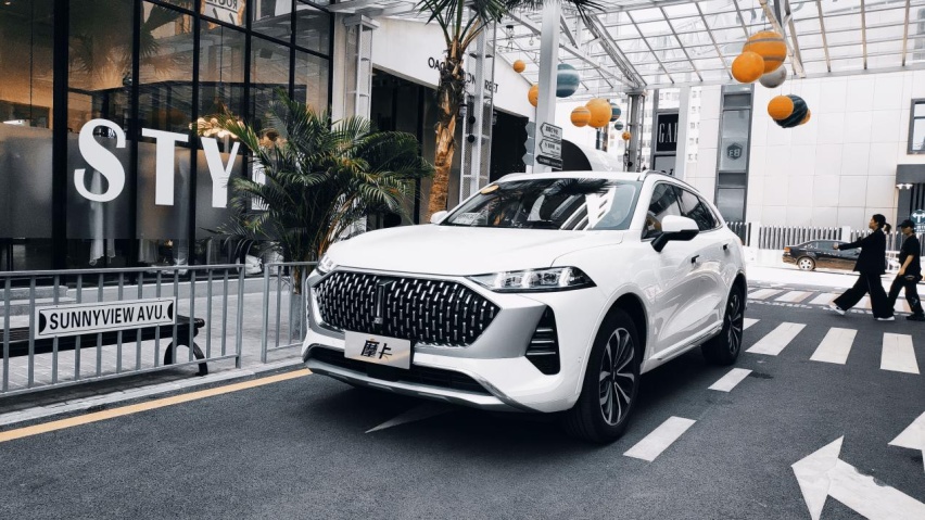 深圳试驾WEY摩卡，重新定义豪华中型SUV，让智能驾驶成为主流