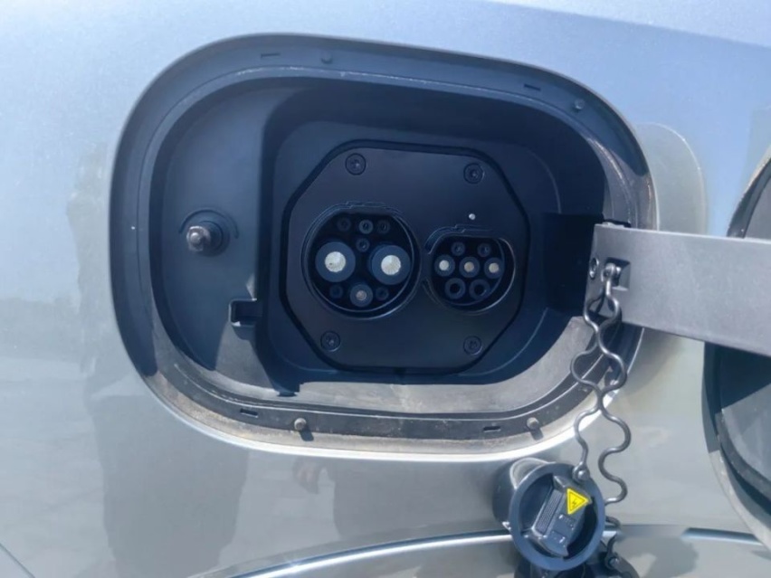 魏牌新摩卡DHT-PHEV，比理想L7还有料