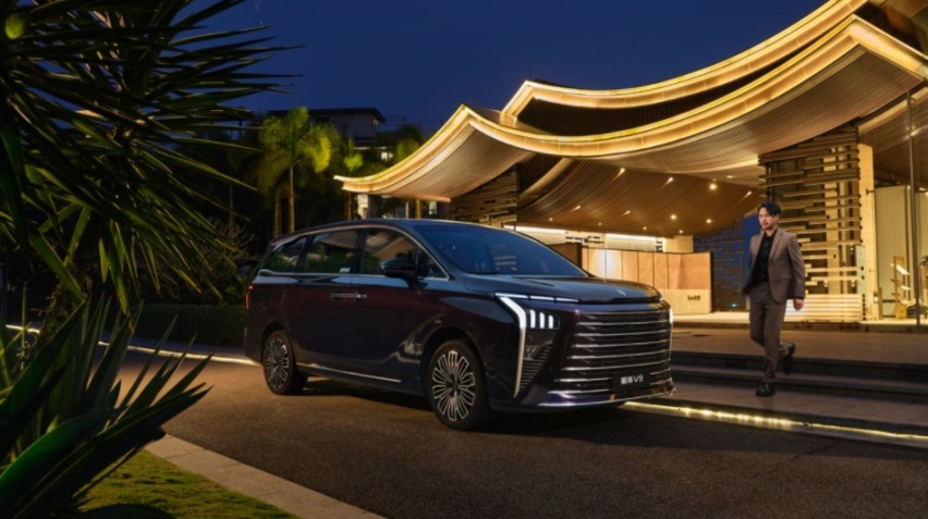 东风风行星海V9上市，中大型MPV，配1.5T插混动力