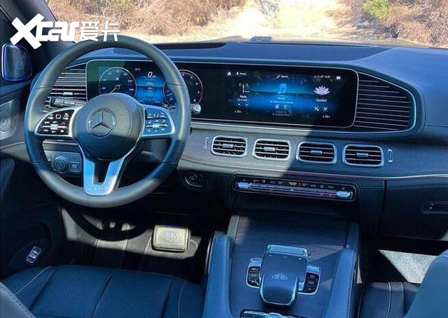 奔驰迈巴赫GLS 600海外实拍 搭载4.0T发动机