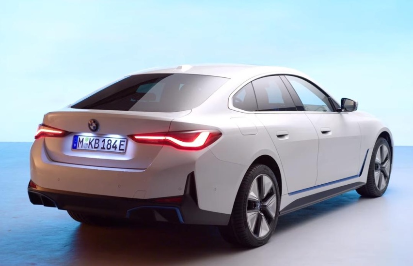 继承4系同款大鼻孔，纯电BMW i4从零到百仅需4s