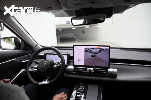 1711km极限续航+1000m记忆泊车，影酷“双料王”