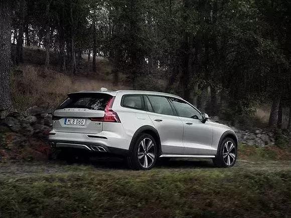 痴心想冲击SUV车型，全新沃尔沃V60售33.99-43.99万