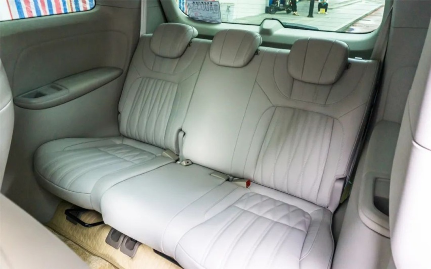 体验荣威iMAX8 EV：30万有档次的纯电MPV，大概只有它了