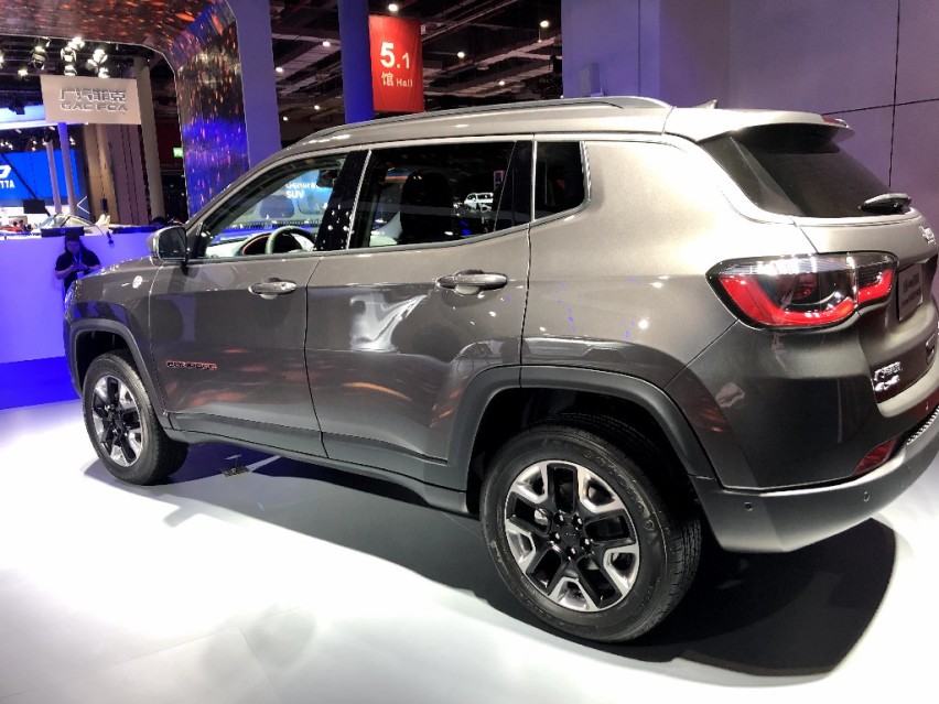 上海车展实拍——JEEP指南者