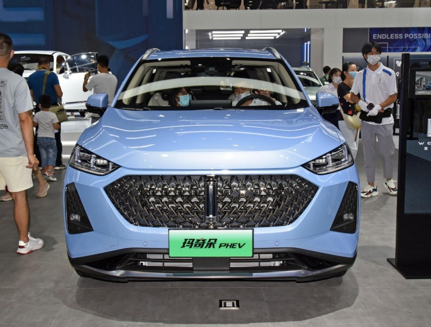 油耗低至0.8L！长城全新SUV将上市，比亚迪混动遇到对手了？