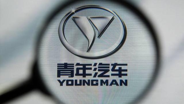 还记得那台喝水就能跑得汽车吗？ 车没跑人先跑了