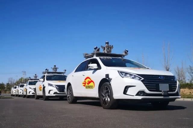 字节跳动进军车联网；戴森展示被取消电动车