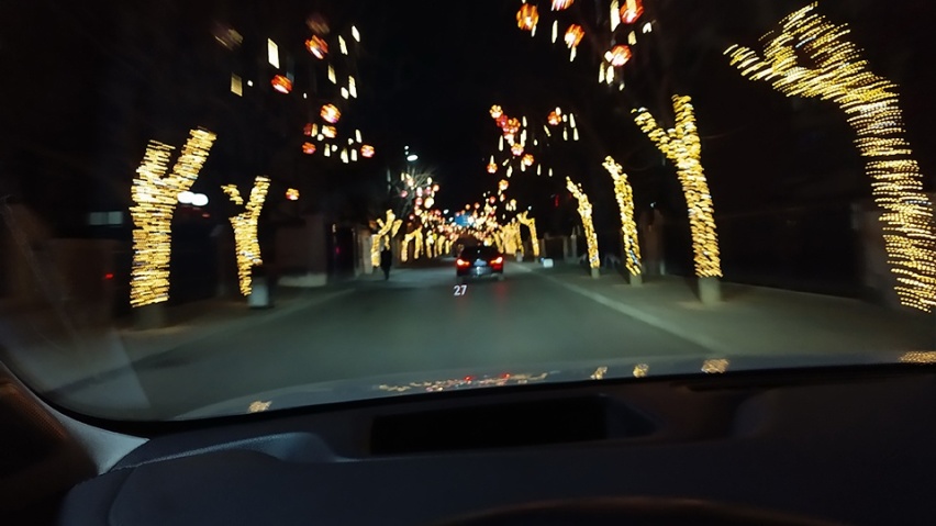 一台让两个家庭微笑的EV：蔚来ES6春节日记