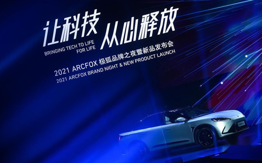 3.0L六缸！宝马这台车终于能切换后驱模式！