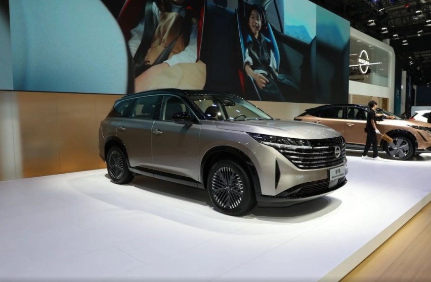 试驾|适合家庭用户的中大型SUV，空间大油耗低，日产探陆开启预售