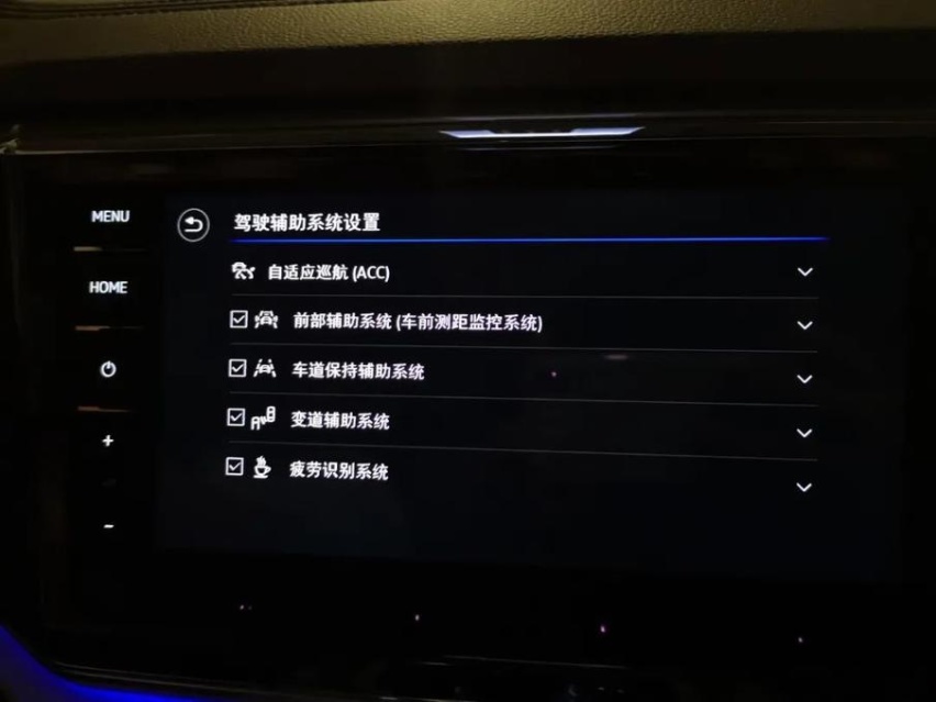 试驾上汽大众威然，舒适度能媲美埃尔法，威然硬扛GL8能成功吗