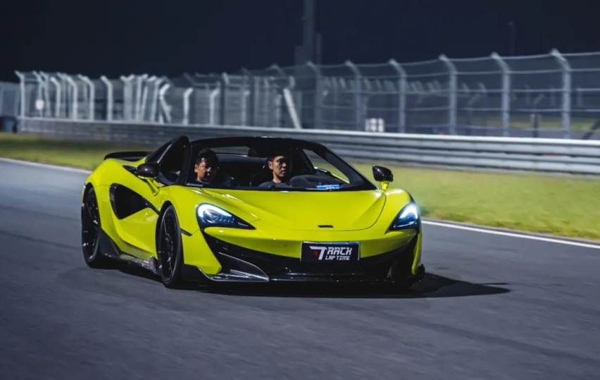 迈凯伦artura国内首秀，v6双涡轮+电机驱动的超级跑车
