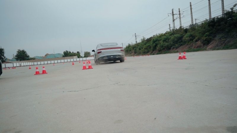 小鹏P7行驶30万公里后状态报告