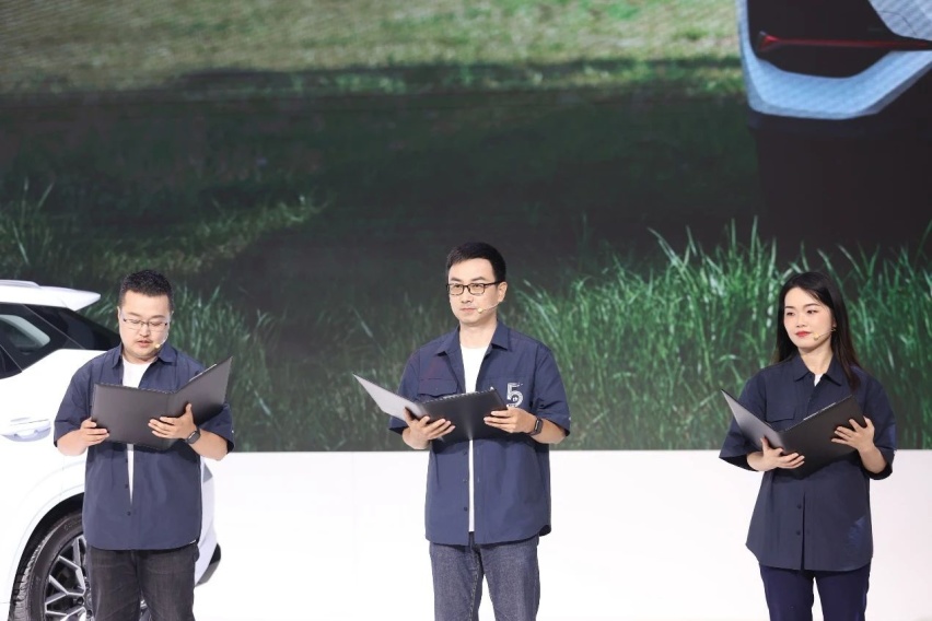 长安欧尚重庆车展宠粉到底 同时正式任命“欧客伙伴家”主理人