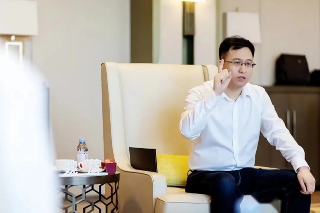 6款车月均销500台，魏牌CEO升官了！李瑞峰任长城CGO！