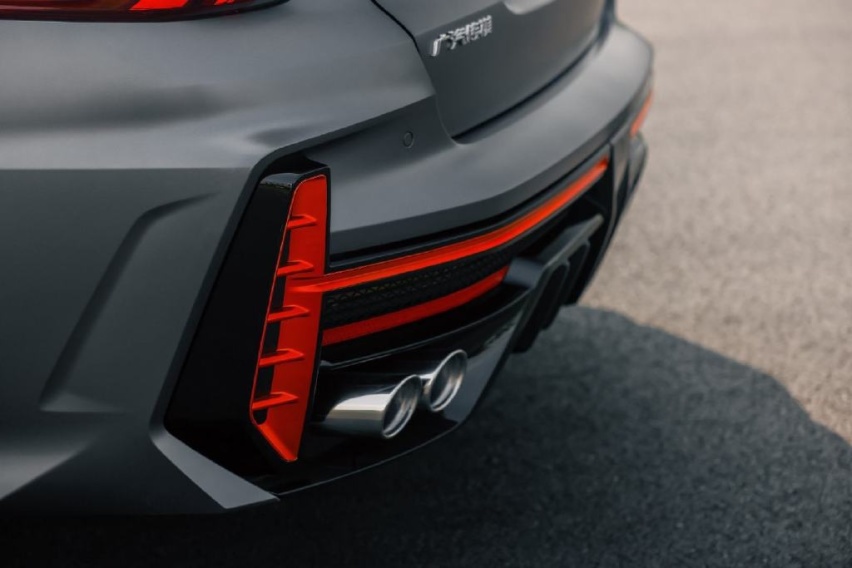 广汽传祺影豹R-Style：13万起步又如何？怕过UNI-V 2.0T？