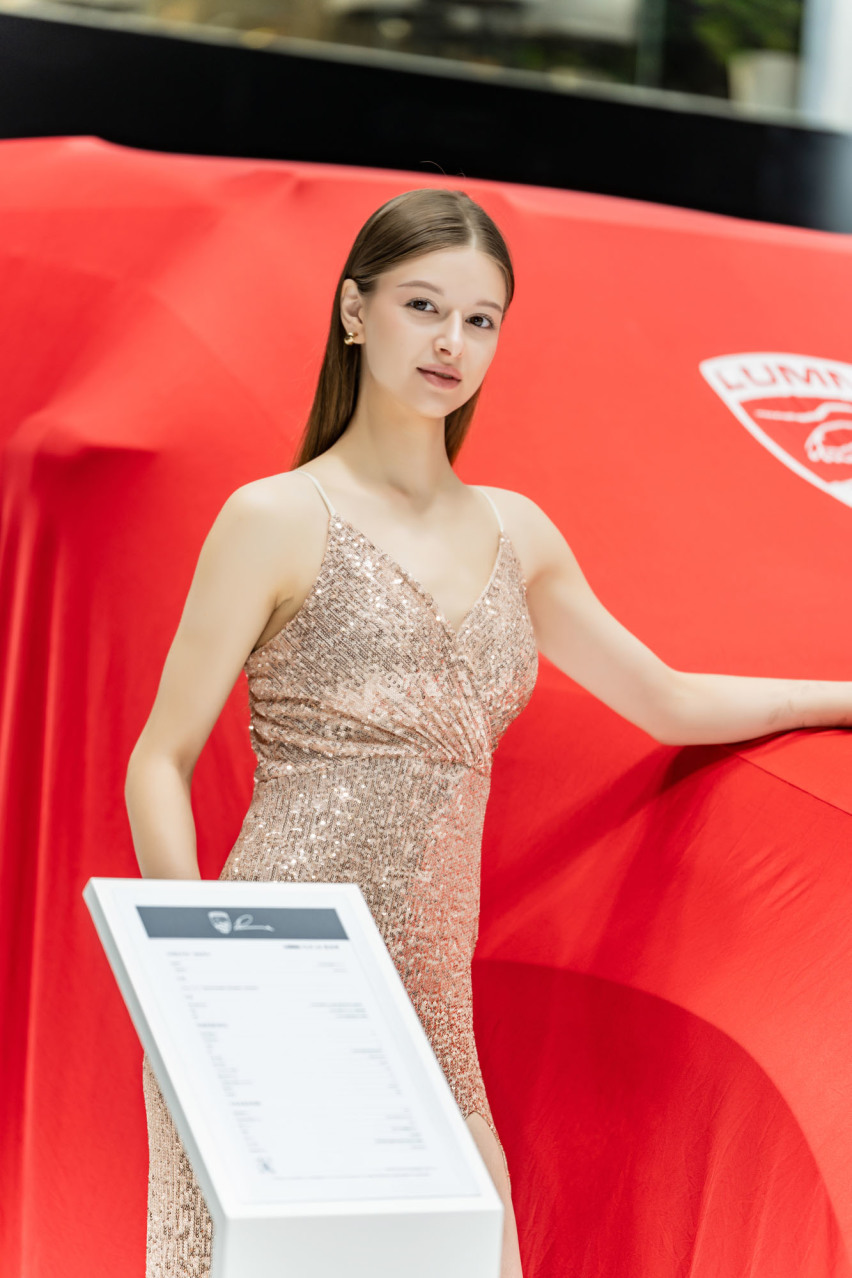2024广州车展小姐姐大合集！是真男人就坚持到最后一张！