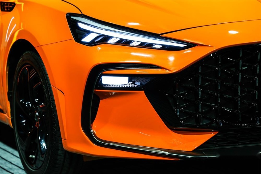 以赛道为本源进化 体验第三代MG6 PRO