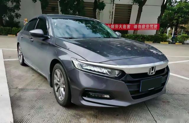 20万级中型车7月销量前五，日系独占四席，帕萨特逐渐回暖
