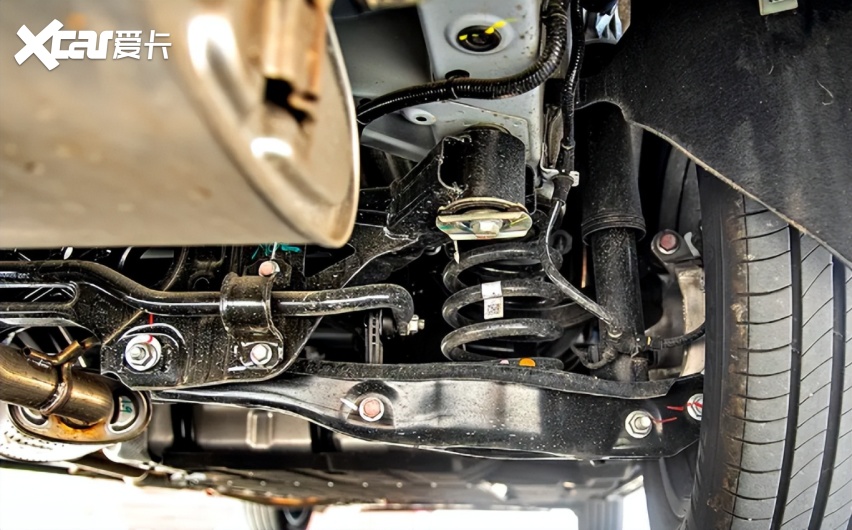 当传祺m8与插电混动擦出火花,综合续航1032公里,亏电油耗6l出头