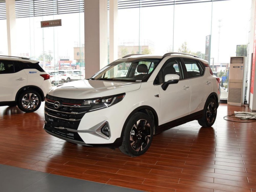 8万多看国产SUV，1.5T+爱信6AT，广汽传祺新车来了