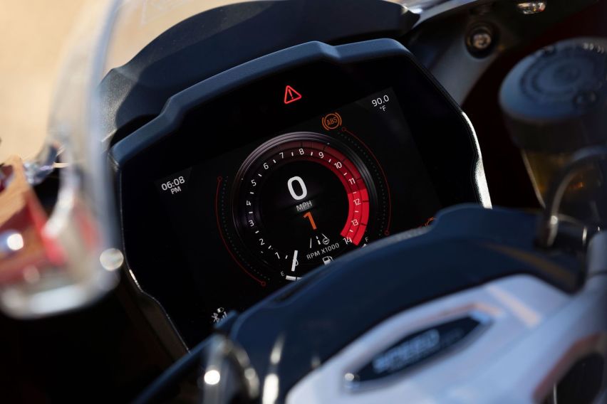 英伦性能街车，2023款凯旋Speed Triple1200RR