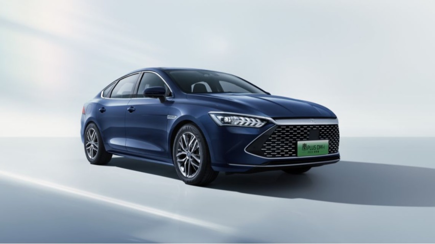 特斯拉Model 3负责收割新势力，比亚迪秦PLUS负责收割合资A级车