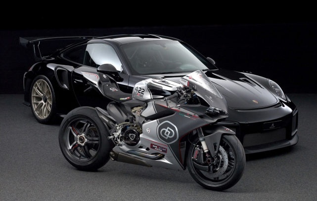 165公斤的超级跑车 杜卡迪PanigaleCorse422