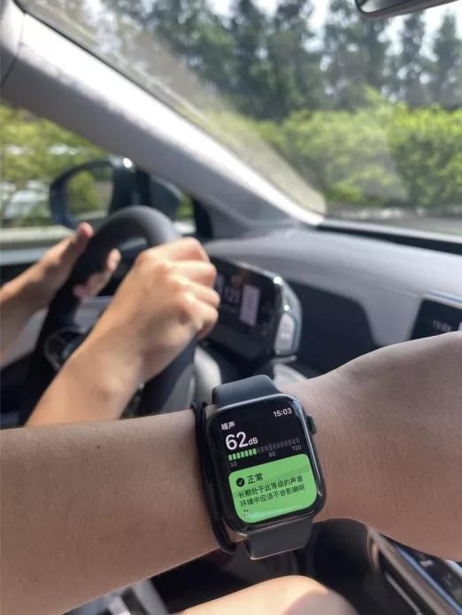 入门价都不到24万元，大众ID.6与特斯拉Model 3该怎么选？