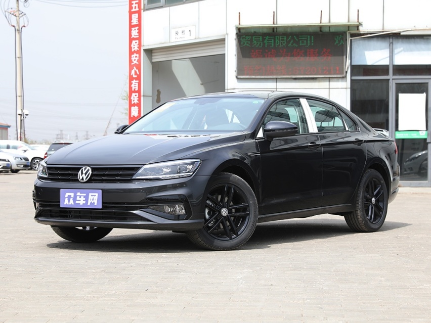 本是同根生的速腾和凌渡，双车对比，看完后你会选择哪一款呢？