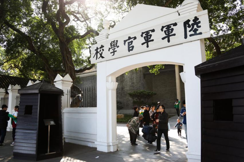 一个人一座城 一台吉利嘉际带你品读广州历史