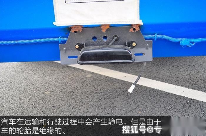 东风多利卡D9 10立方压缩式垃圾车最新行情