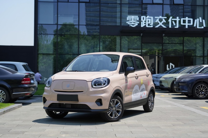 带快充更靠谱！这些代步车4.99万起 开车比公交还便宜？