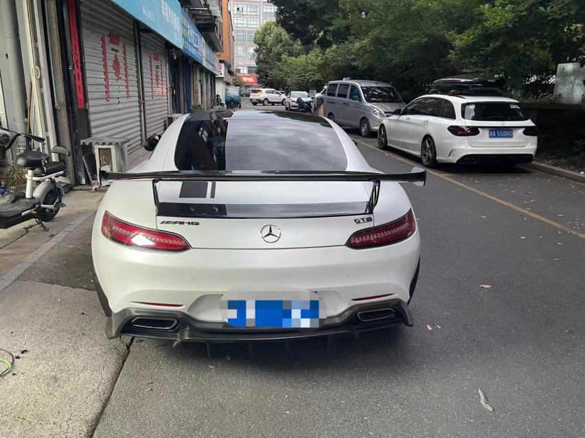 老款奔驰AMG GTS升级新款液晶仪表导航主机carplay 方向盘