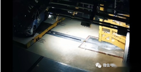 “难上加难”双面侧柱碰试验 比亚迪CTB技术挑战成功